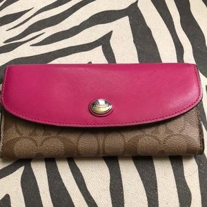 Coach wallet